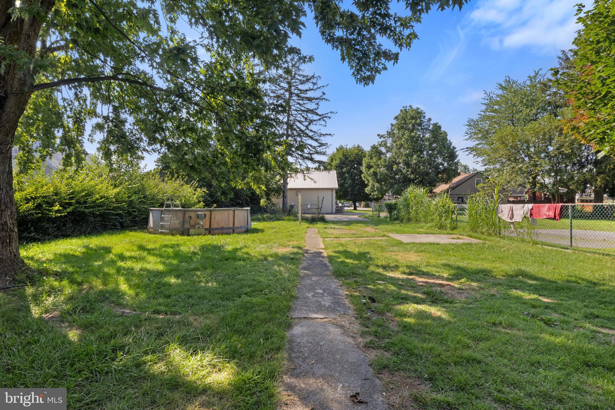802 W MIDDLE STREET
