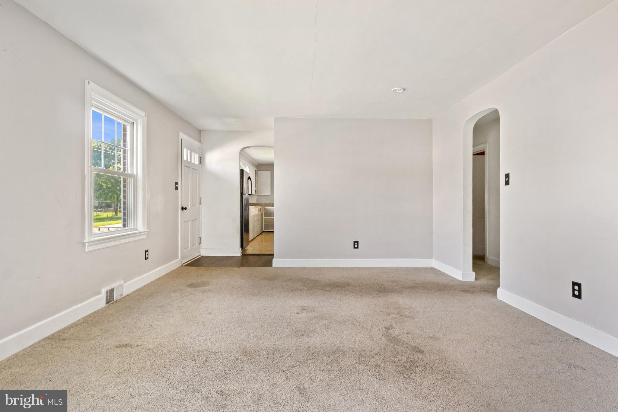 802 W MIDDLE STREET