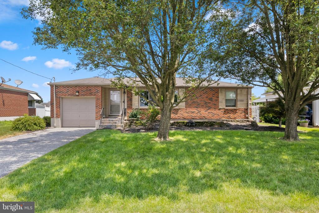 2655 CLEARBROOK BOULEVARD