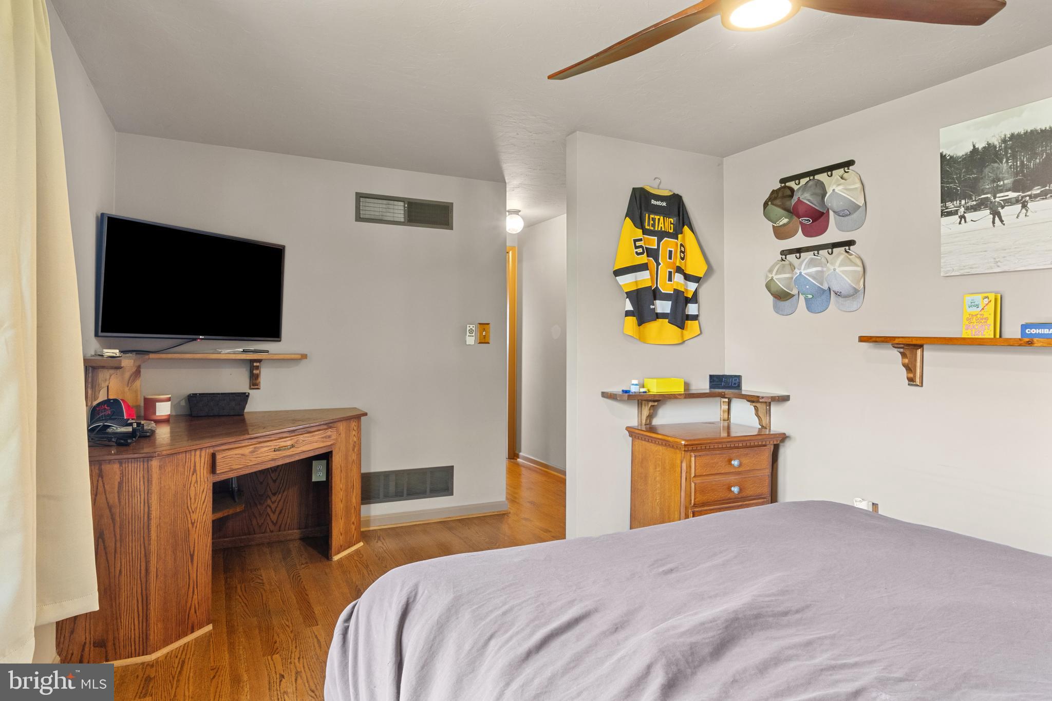 2655 CLEARBROOK BOULEVARD