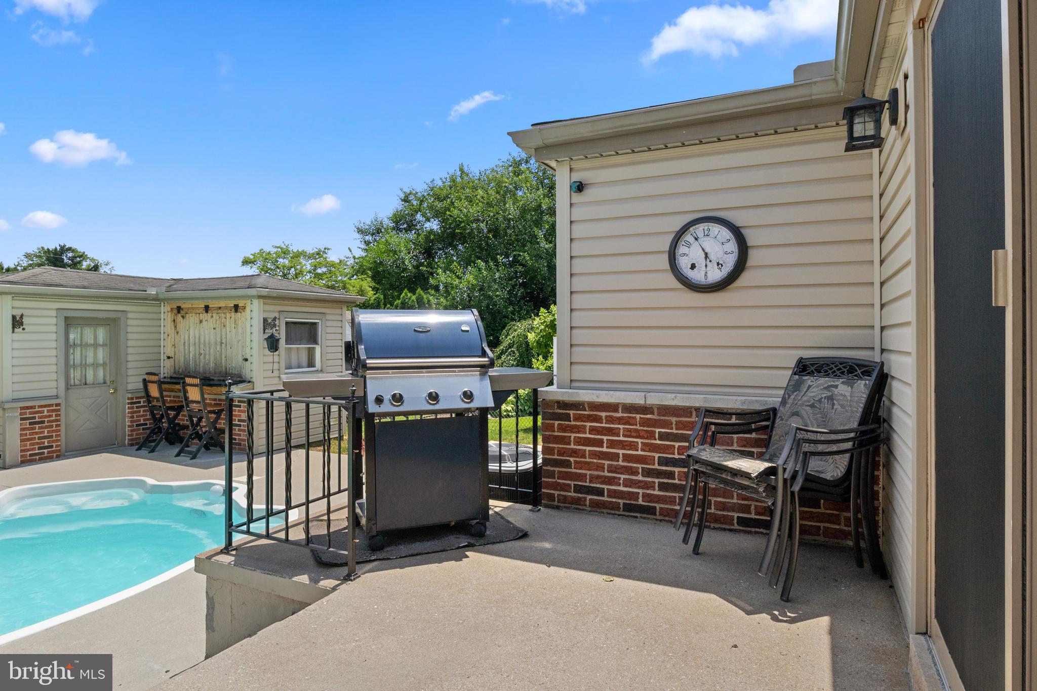 2655 CLEARBROOK BOULEVARD