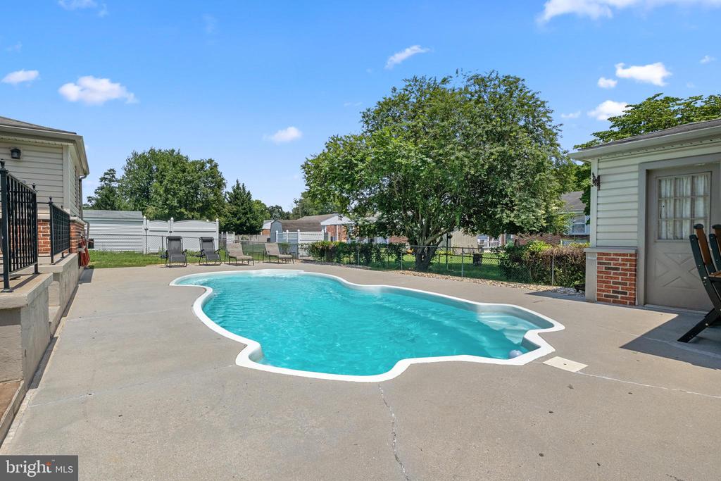 2655 CLEARBROOK BOULEVARD