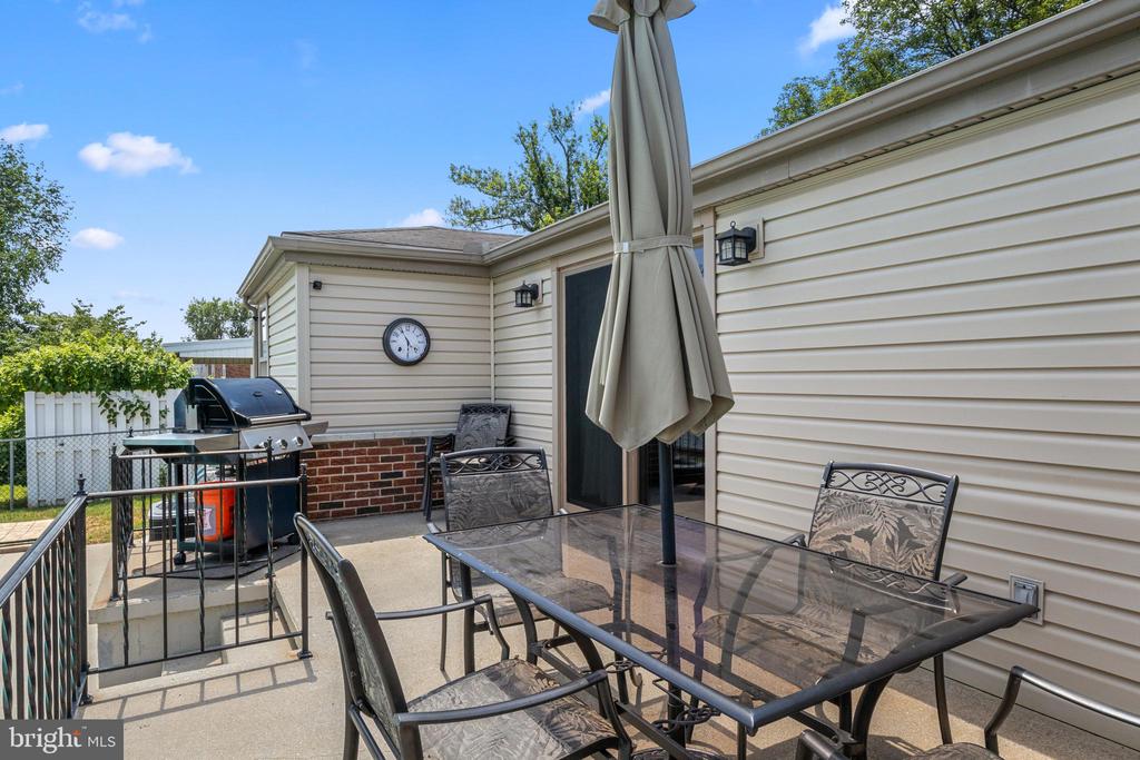2655 CLEARBROOK BOULEVARD