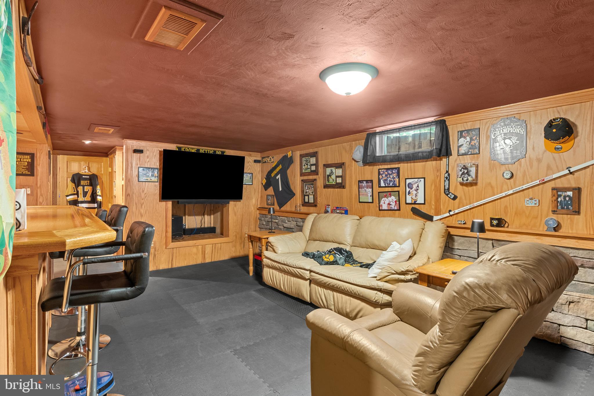 2655 CLEARBROOK BOULEVARD