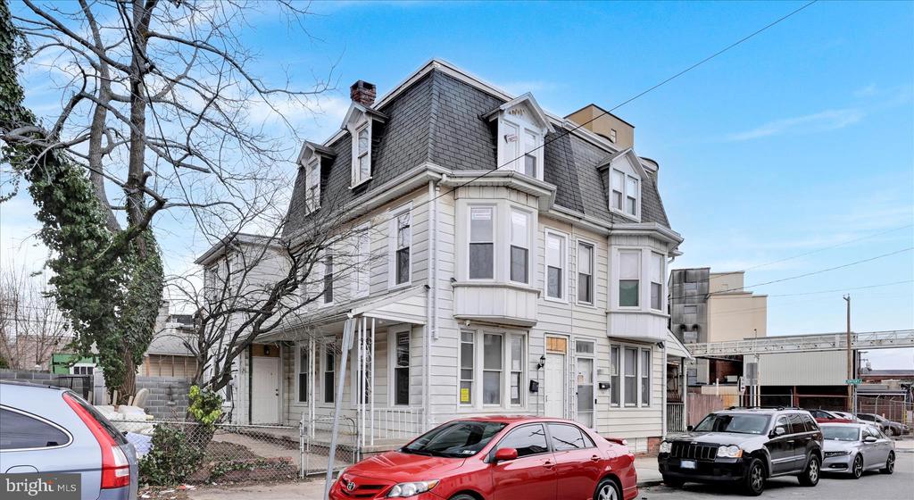 132 N WEST STREET