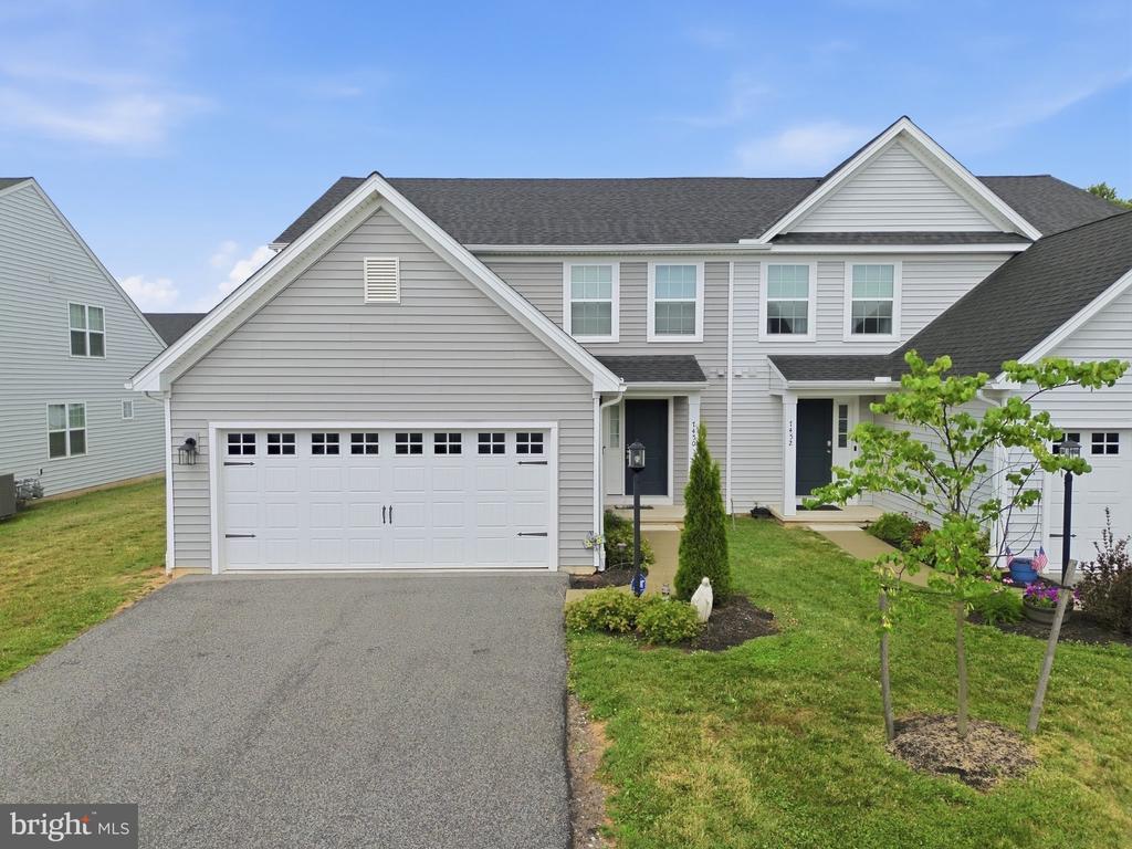 7450 SAINT PATRICK COURT