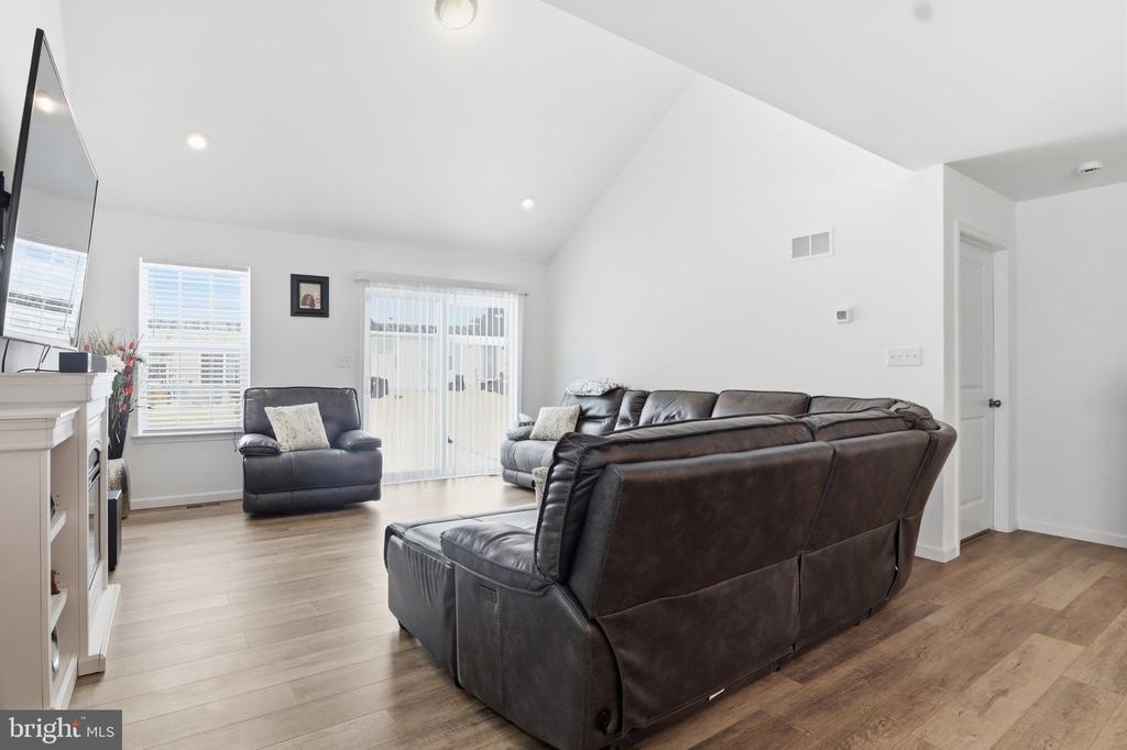 7450 SAINT PATRICK COURT