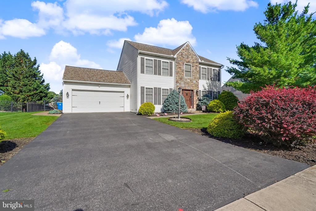 150 OLDE HICKORY ROAD