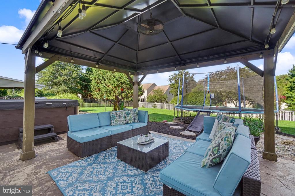 150 OLDE HICKORY ROAD