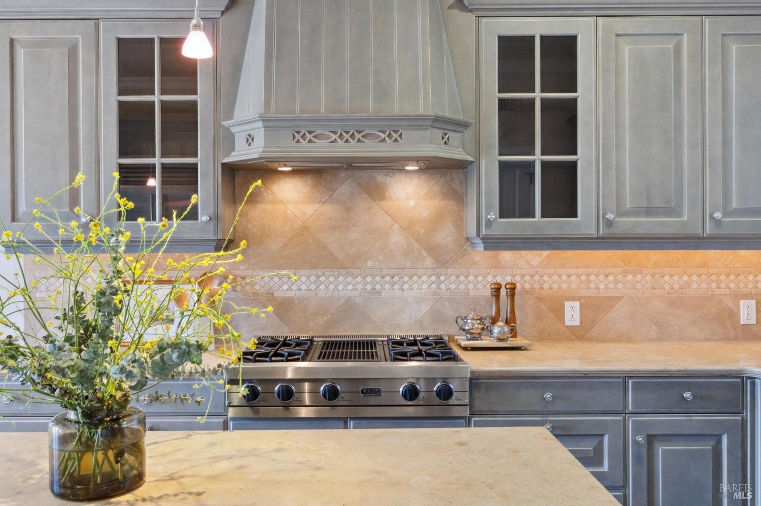 Breathtaking, Waterfront Views on Richardson Bay