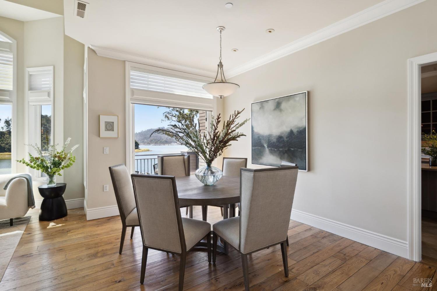 Breathtaking, Waterfront Views on Richardson Bay