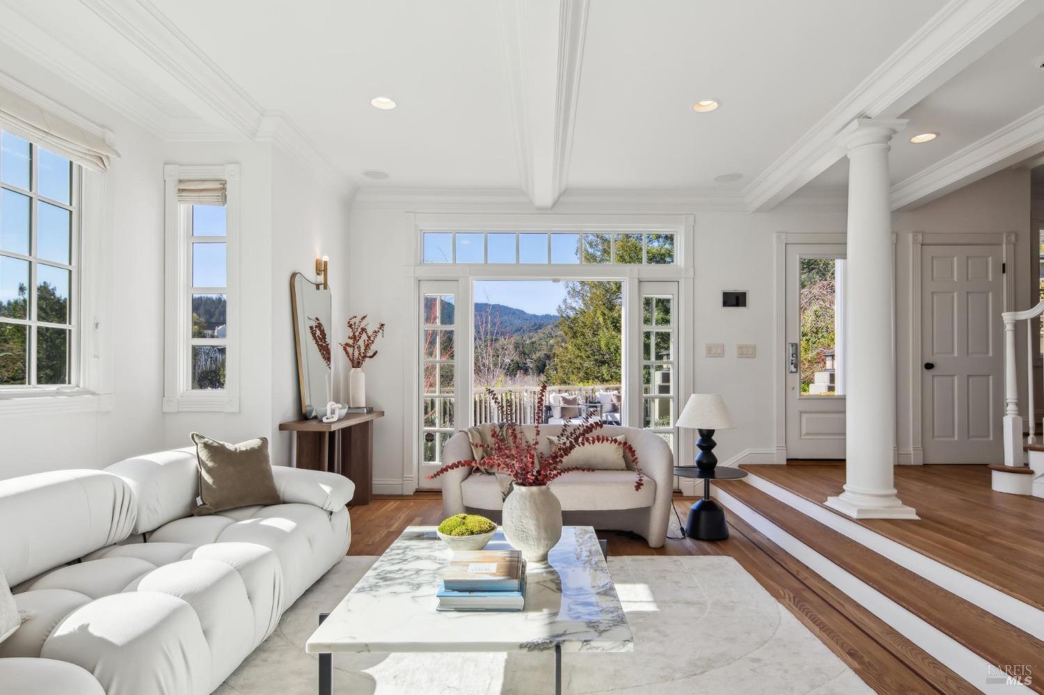 Highly Desirable Seminary Neighborhood