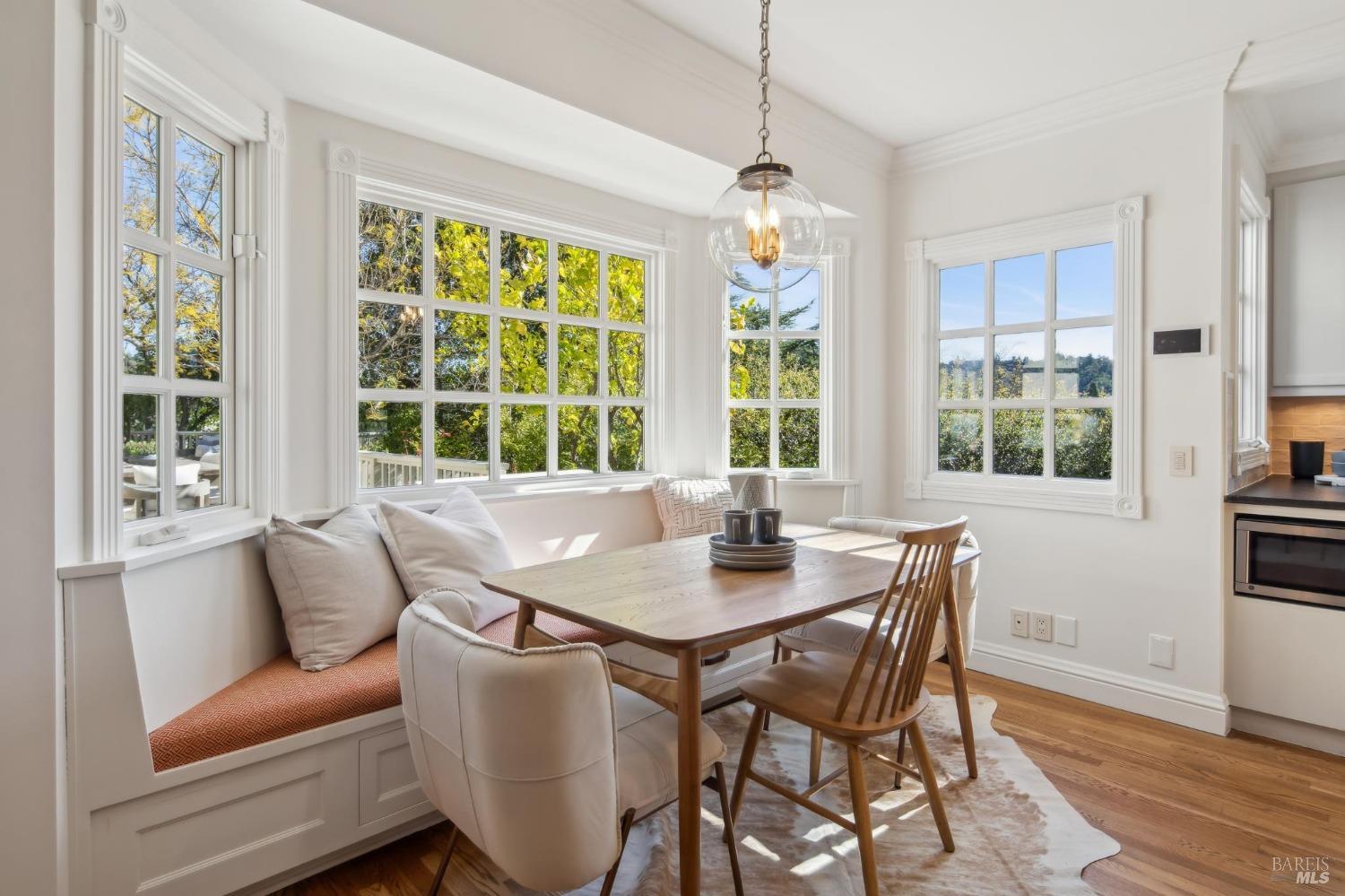 Highly Desirable Seminary Neighborhood