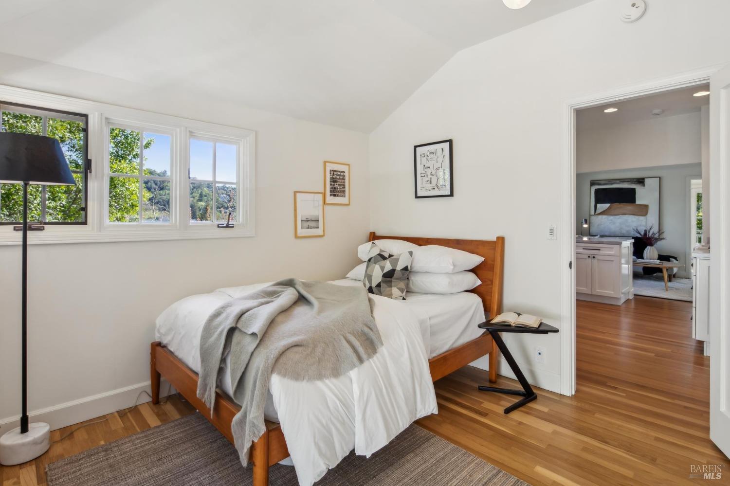 Highly Desirable Seminary Neighborhood