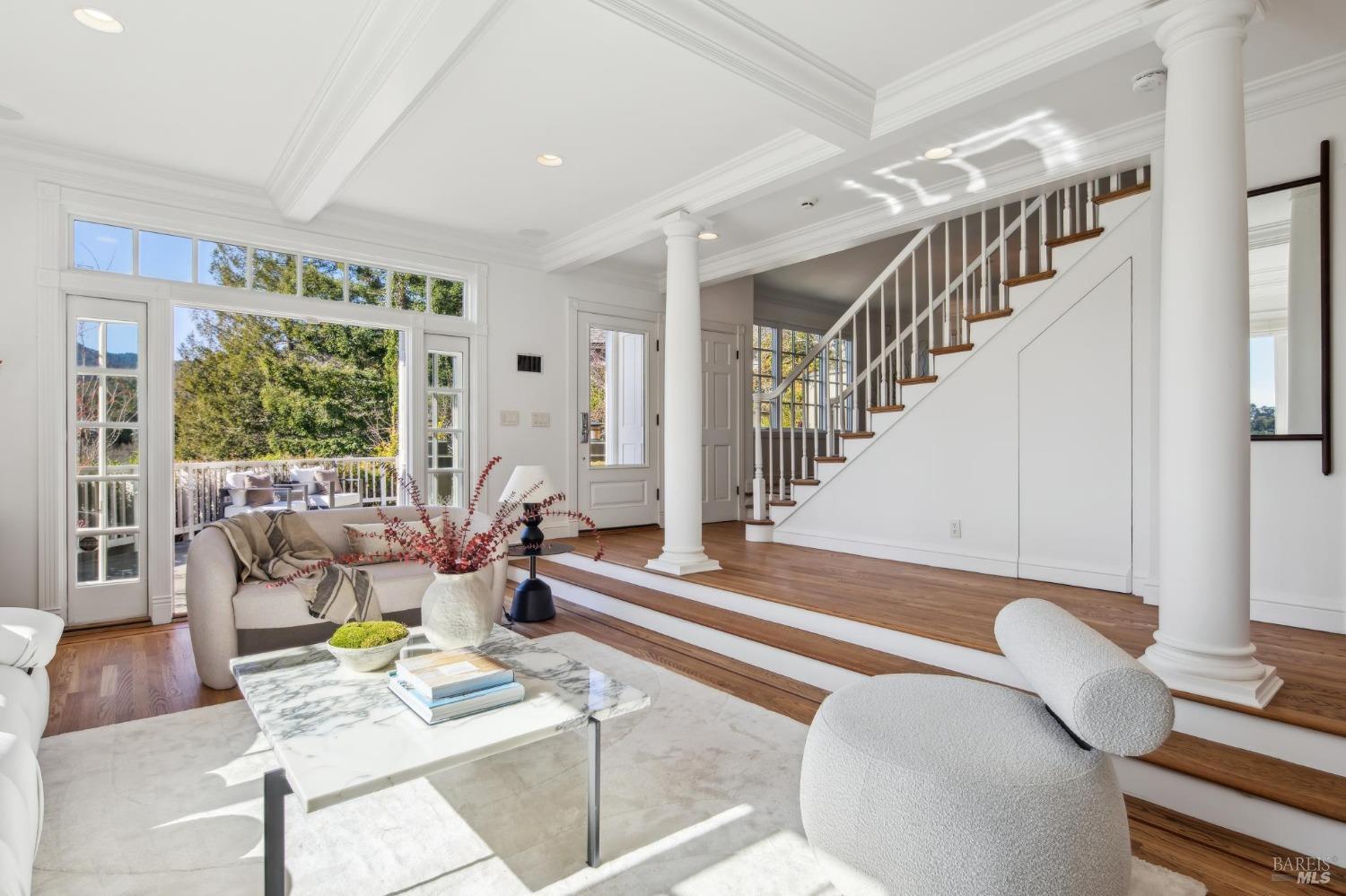 Highly Desirable Seminary Neighborhood