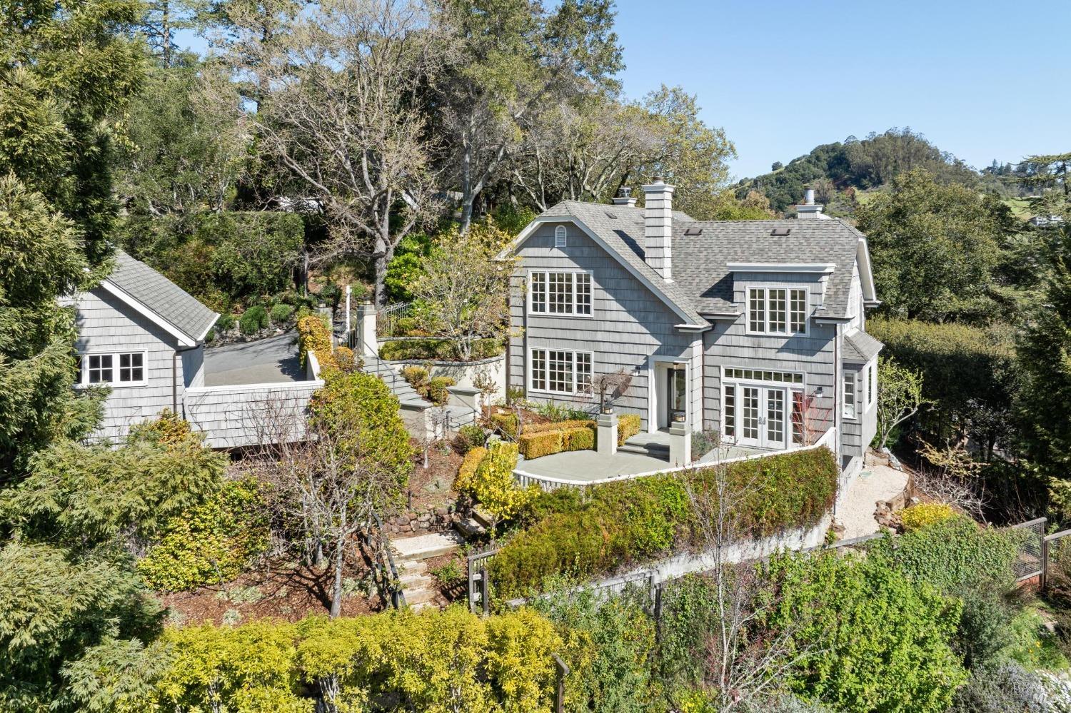 Highly Desirable Seminary Neighborhood