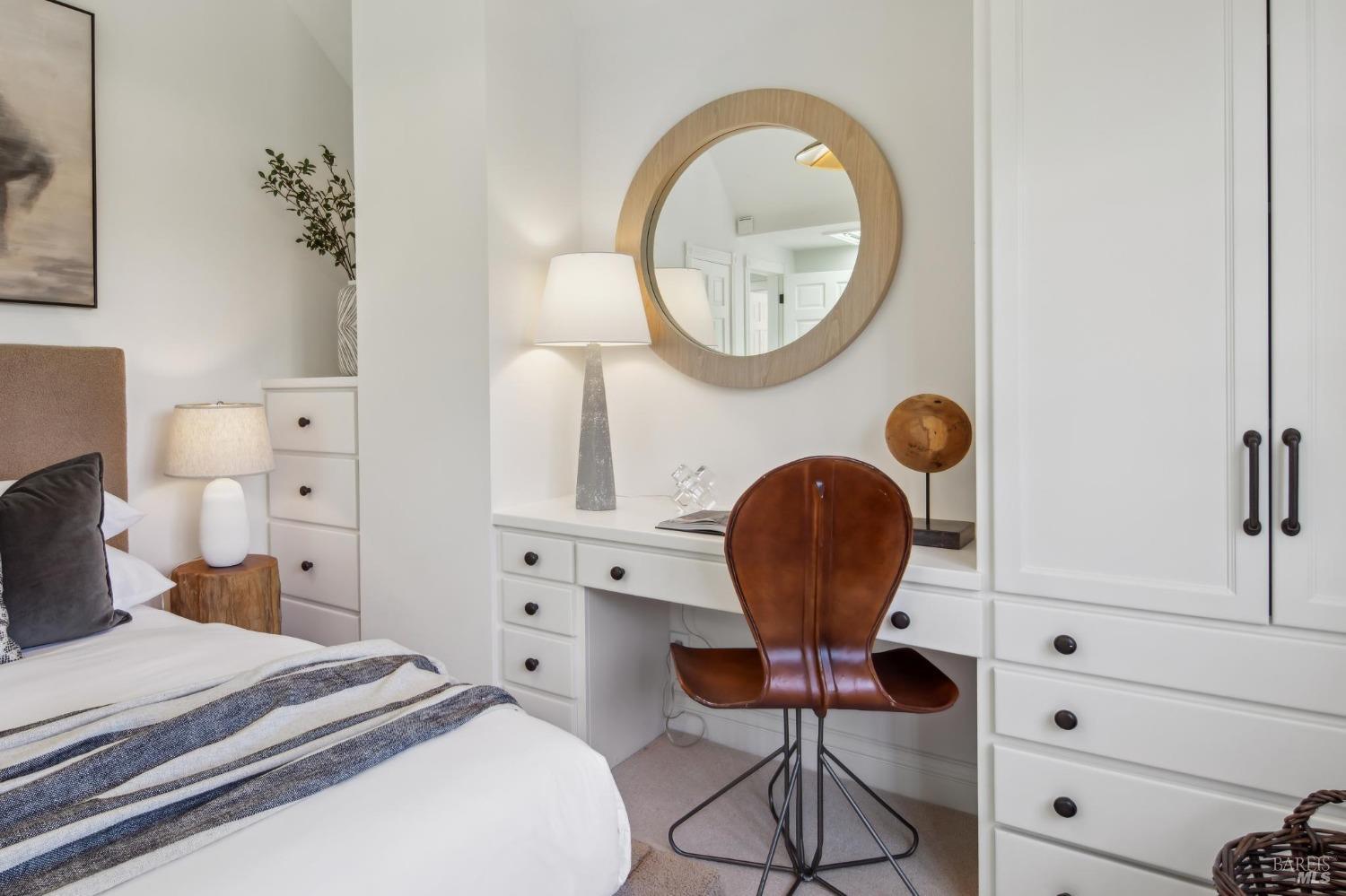 Highly Desirable Seminary Neighborhood