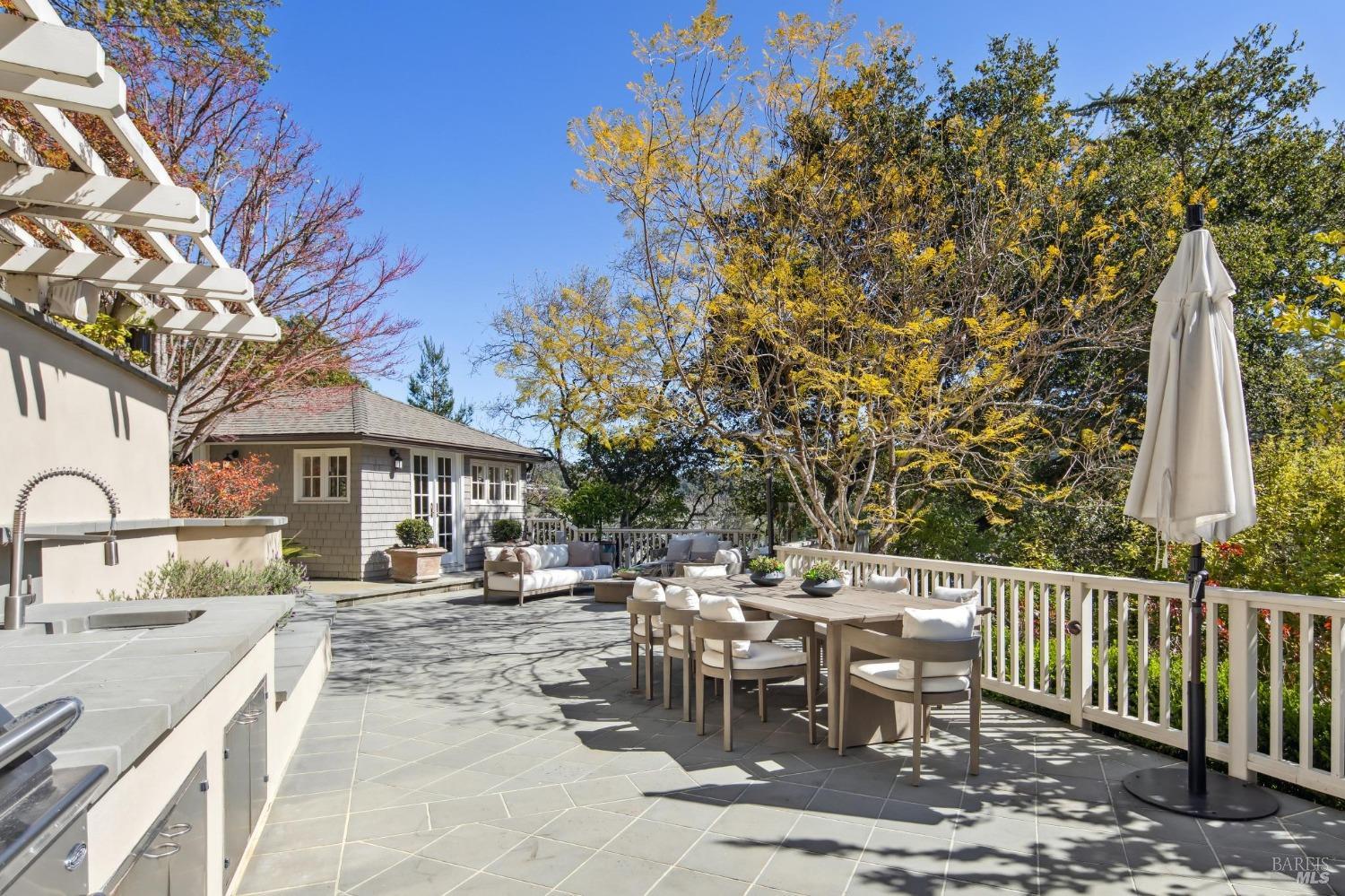 Highly Desirable Seminary Neighborhood