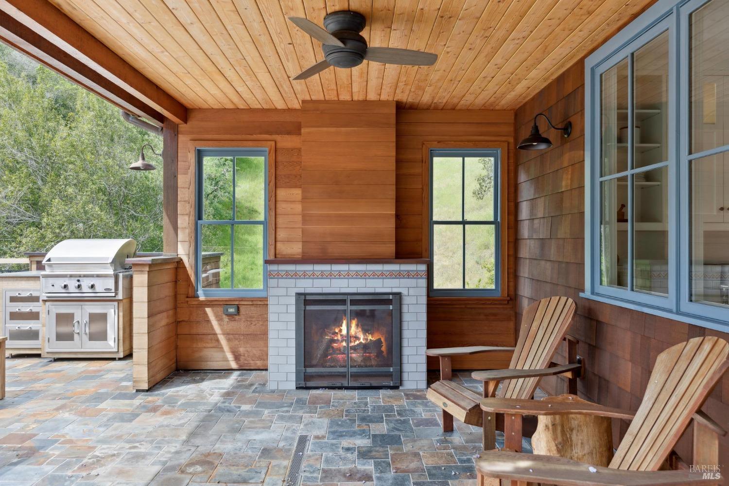 Exceptional Indoor-Outdoor Living in Baywood Canyon