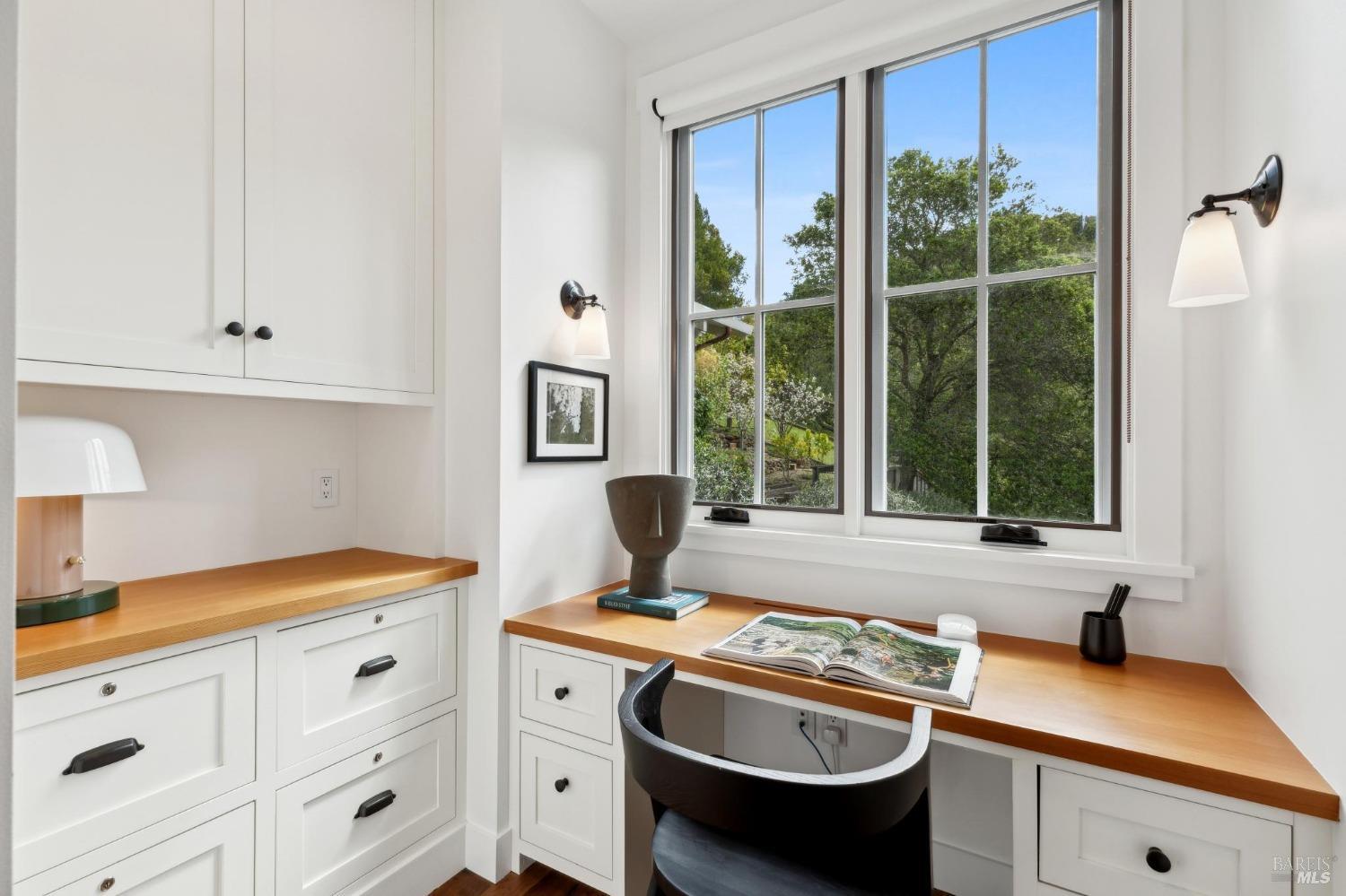 Exceptional Indoor-Outdoor Living in Baywood Canyon