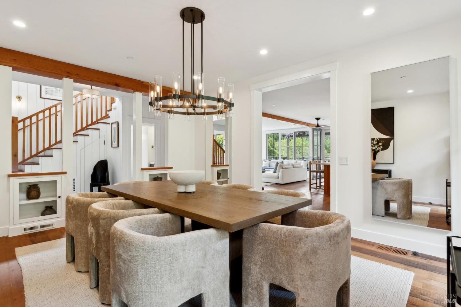 Exceptional Indoor-Outdoor Living in Baywood Canyon