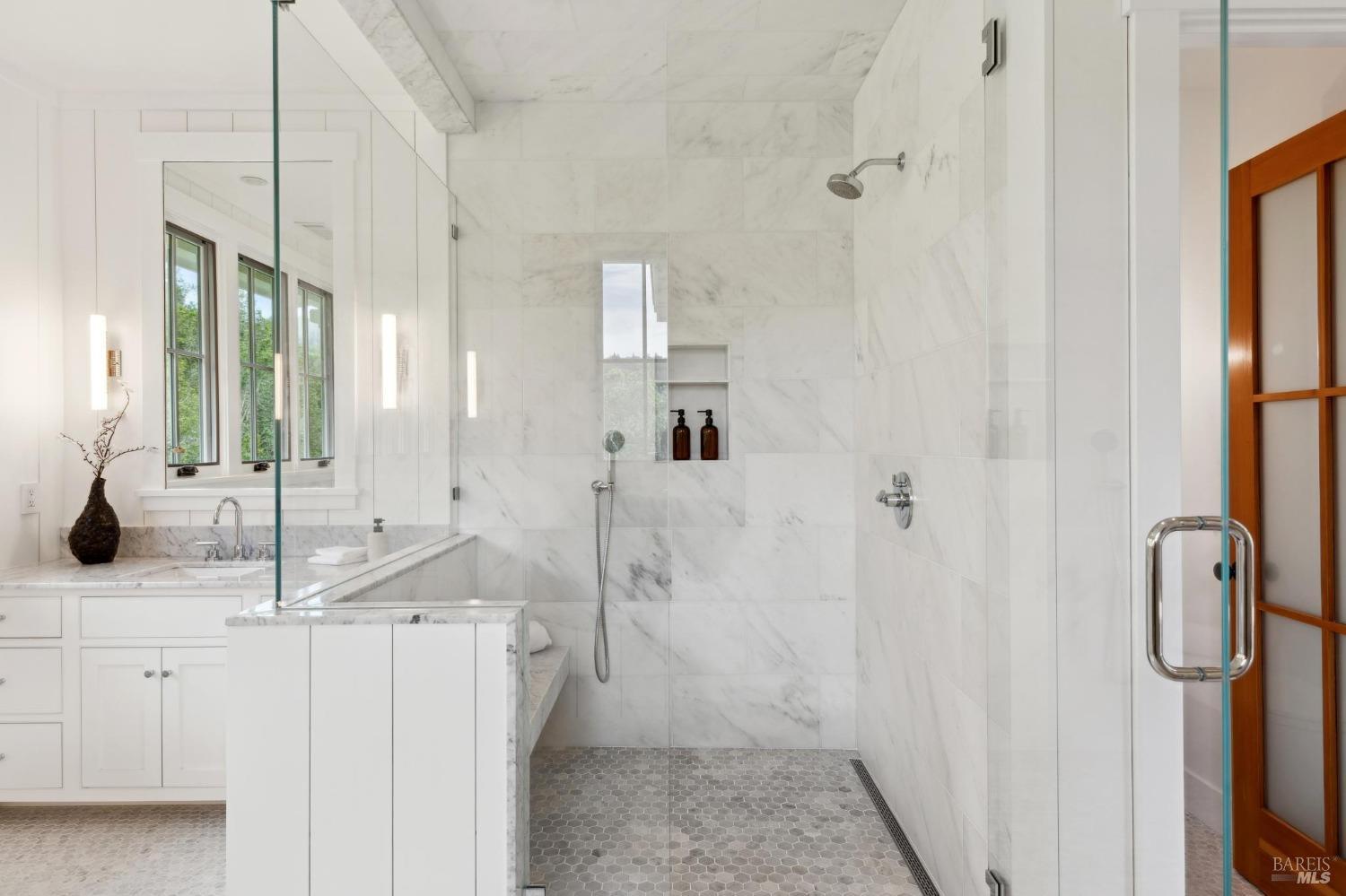 Exceptional Indoor-Outdoor Living in Baywood Canyon