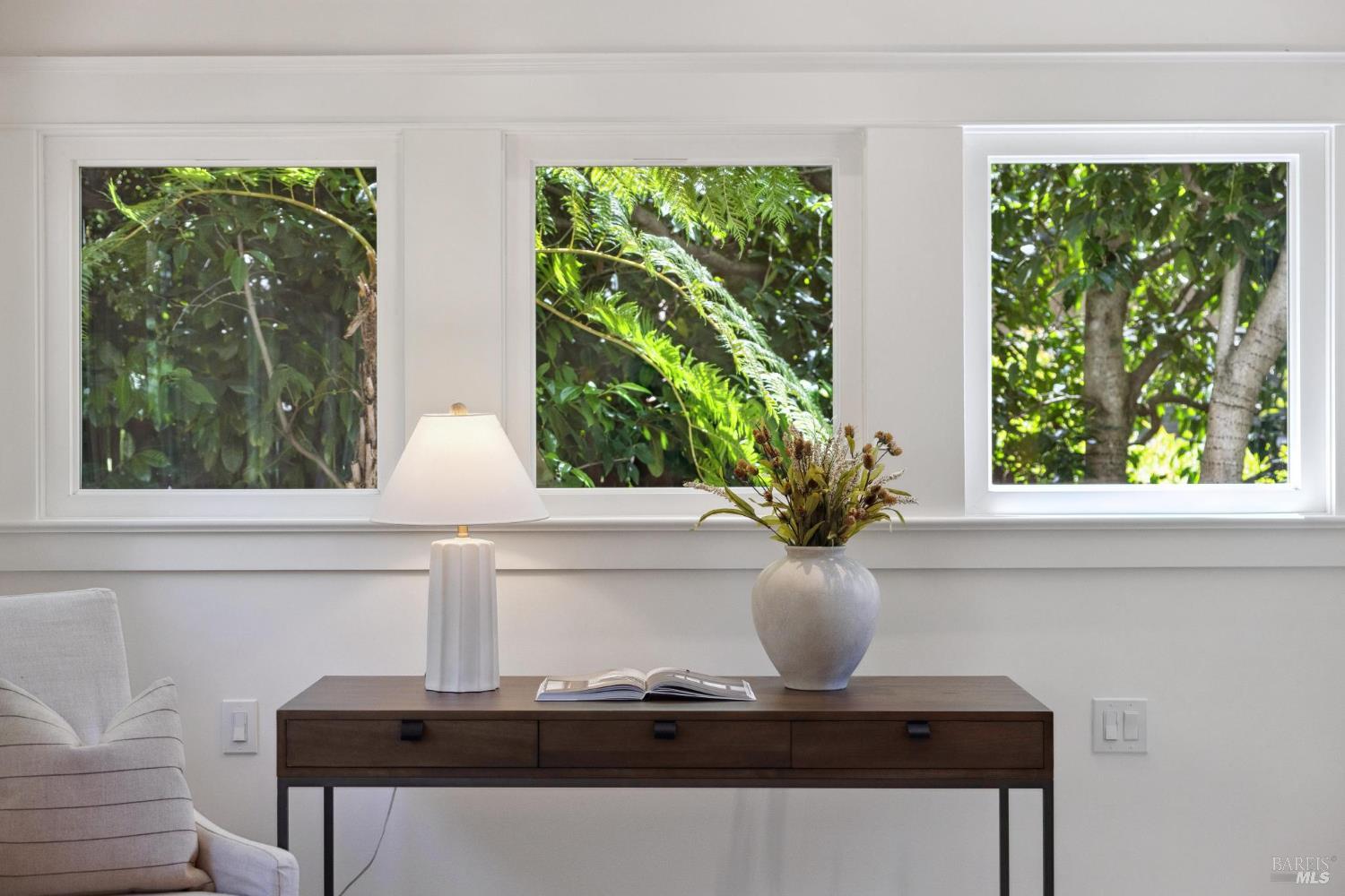 Single Story Charmer in Coveted Flats of Ross