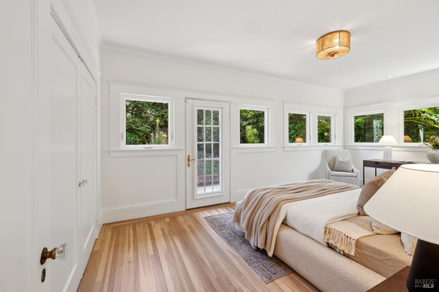 Single Story Charmer in Coveted Flats of Ross