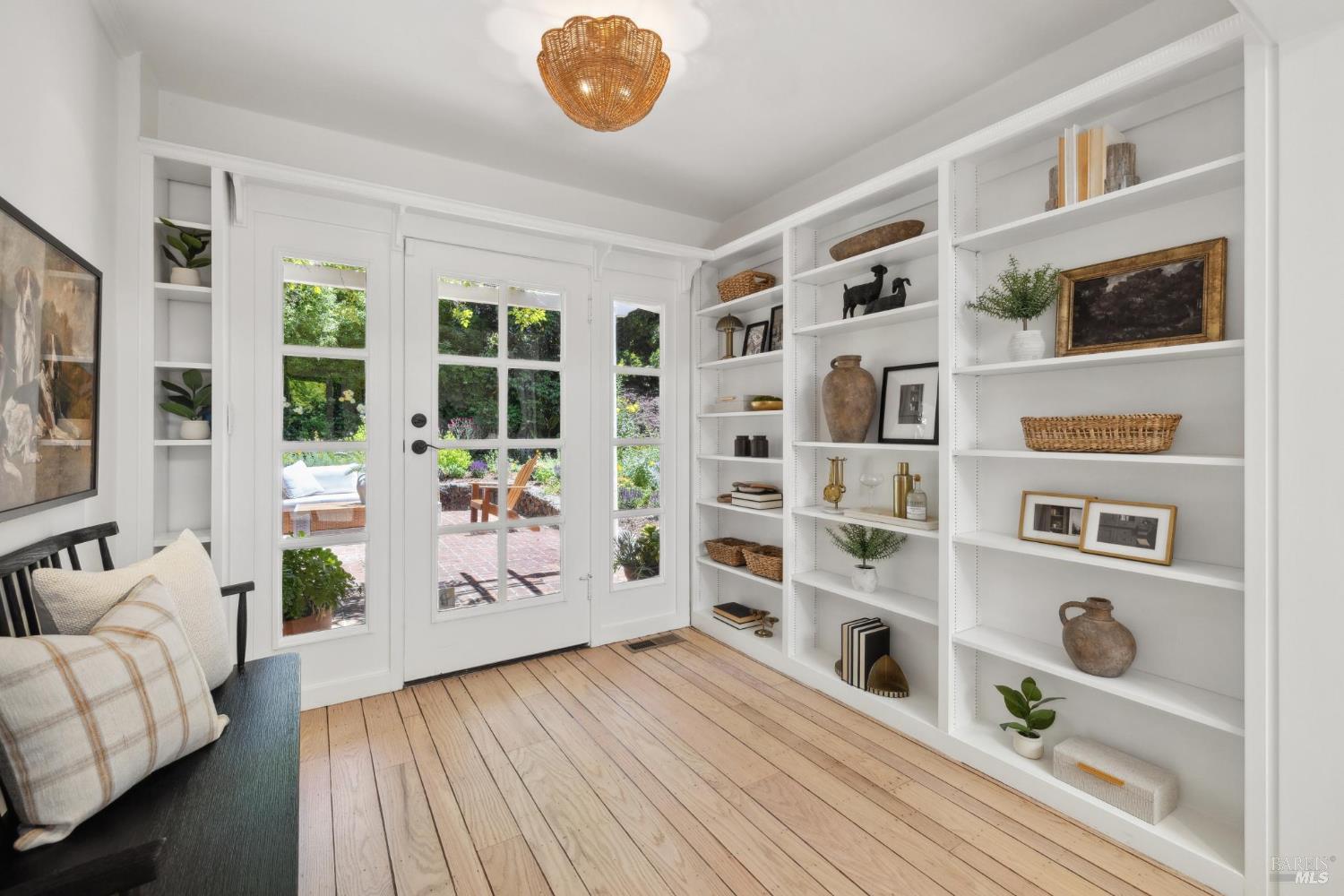 Single Story Charmer in Coveted Flats of Ross