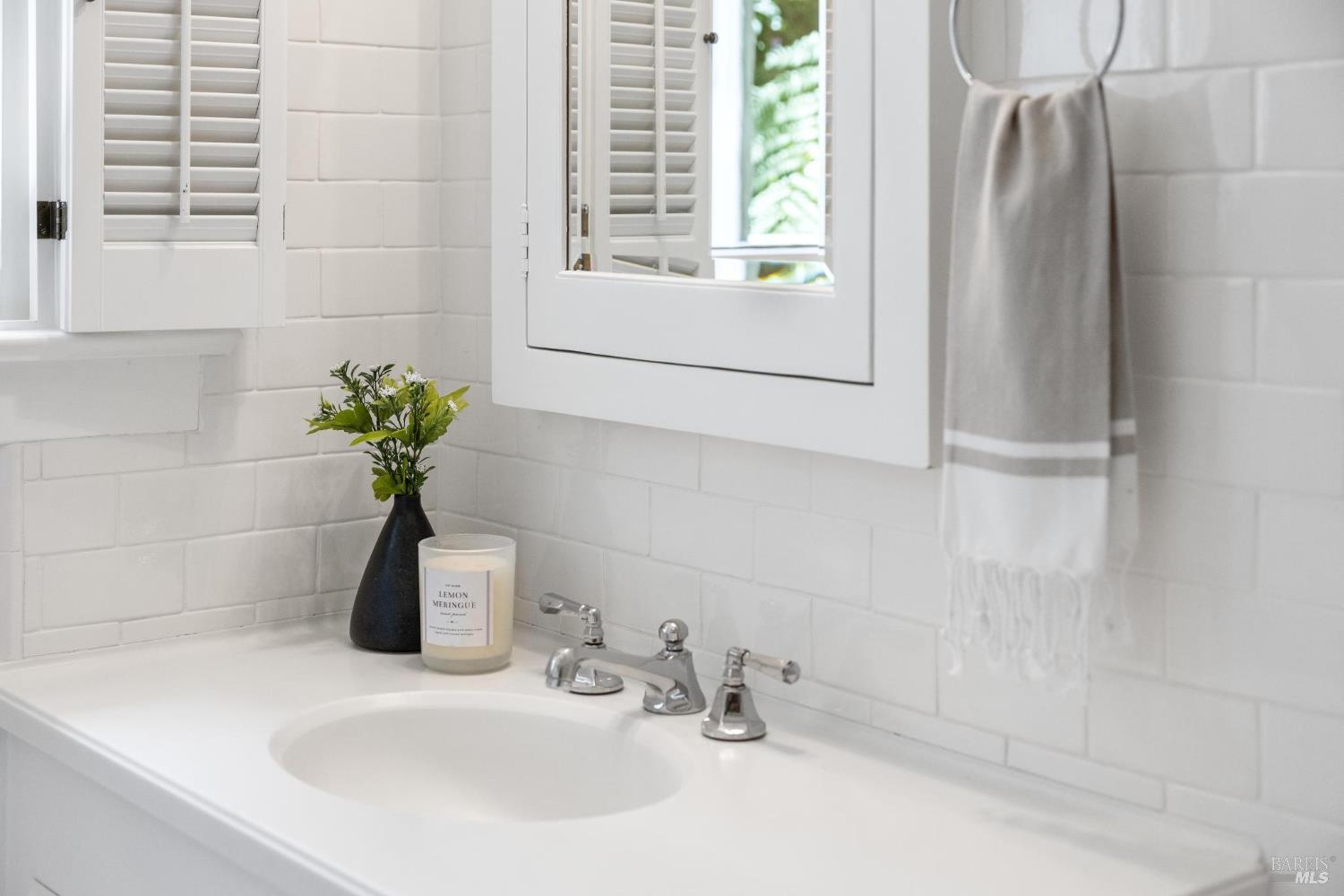 Single Story Charmer in Coveted Flats of Ross