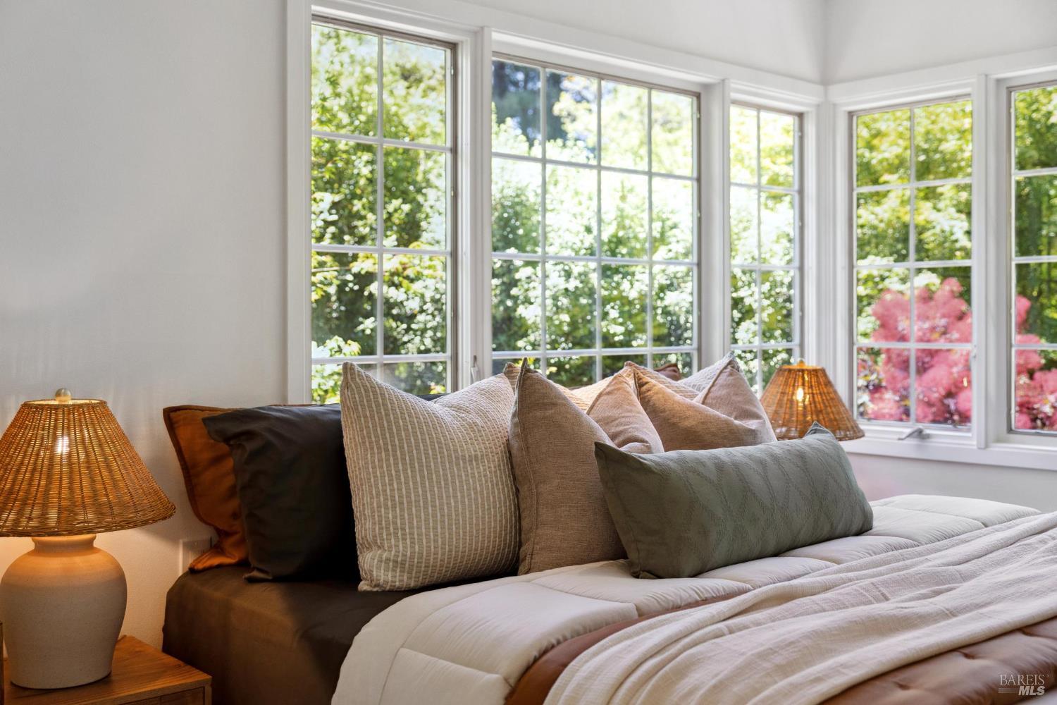 Single Story Charmer in Coveted Flats of Ross