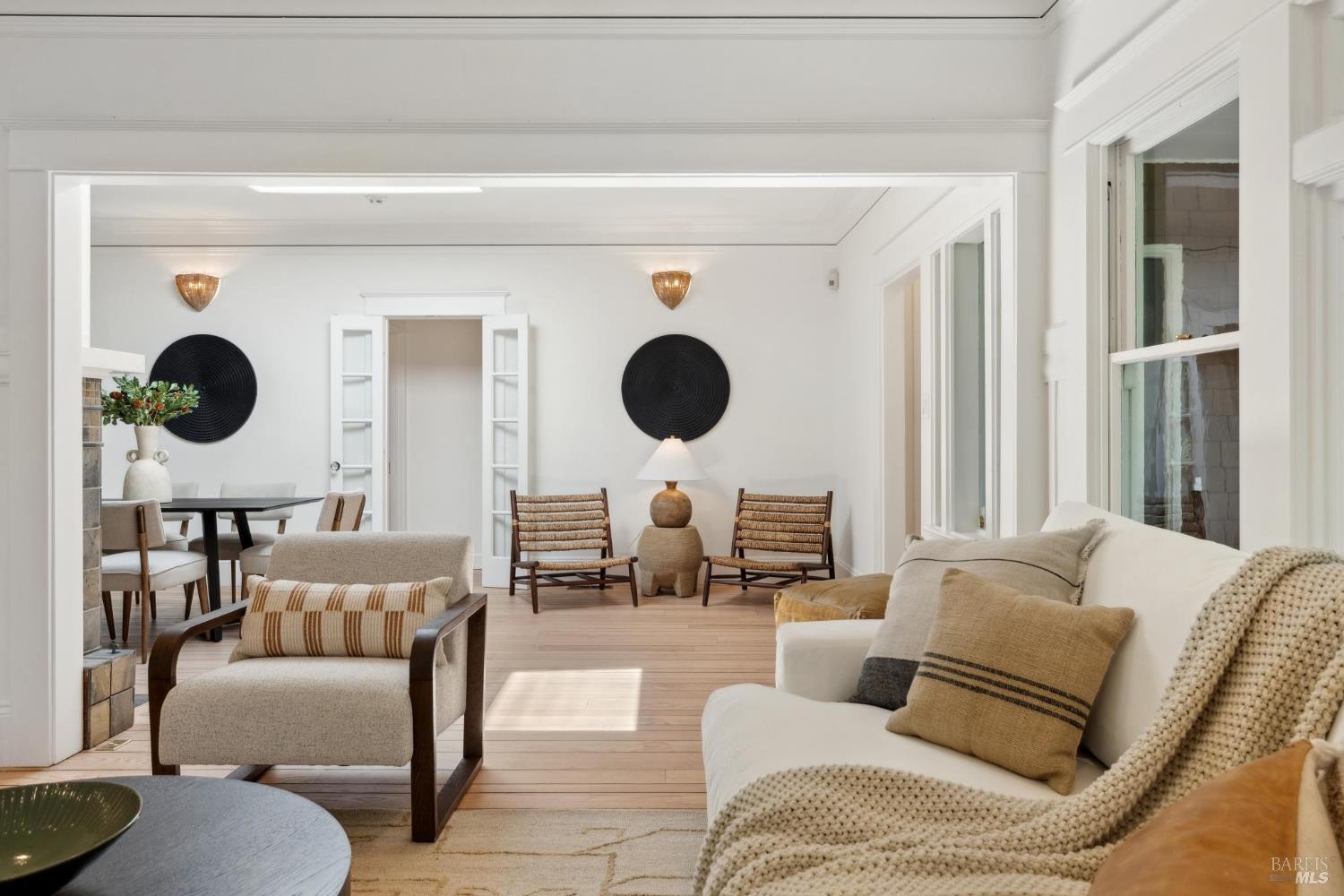 Single Story Charmer in Coveted Flats of Ross