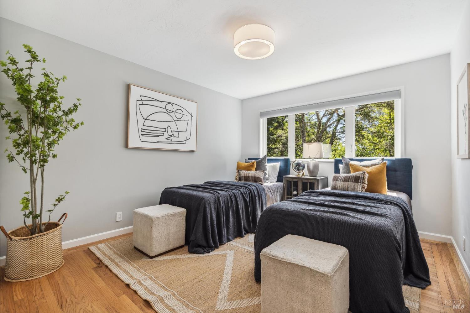 Modern Retreat In Prime Homestead Valley