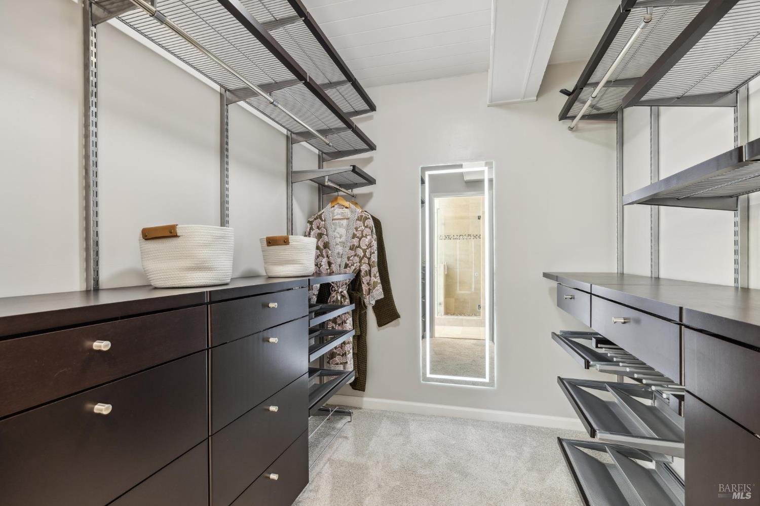 Modern Retreat In Prime Homestead Valley