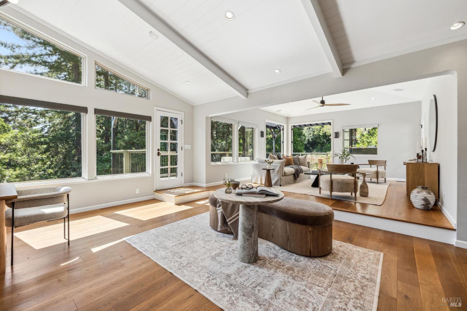 Modern Retreat In Prime Homestead Valley