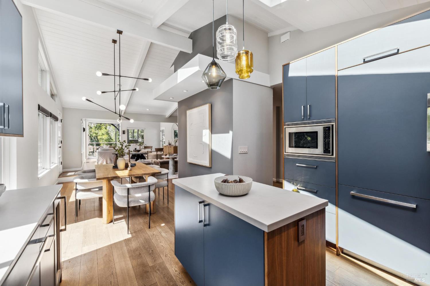 Modern Retreat In Prime Homestead Valley