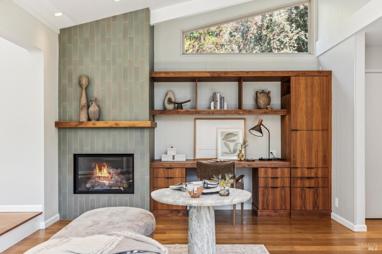 Modern Retreat In Prime Homestead Valley