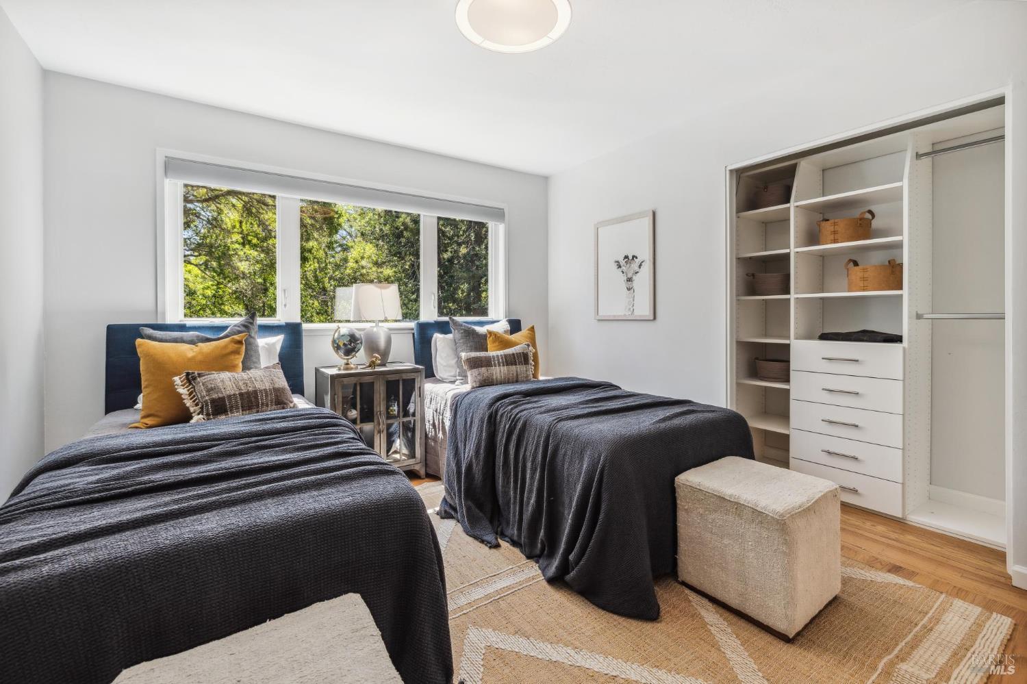 Modern Retreat In Prime Homestead Valley