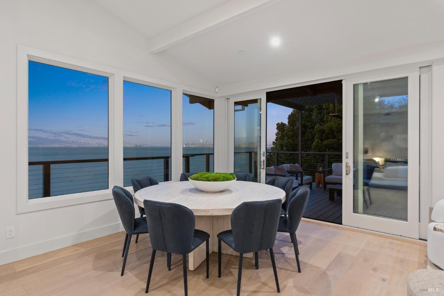 4 Bulkley Ave