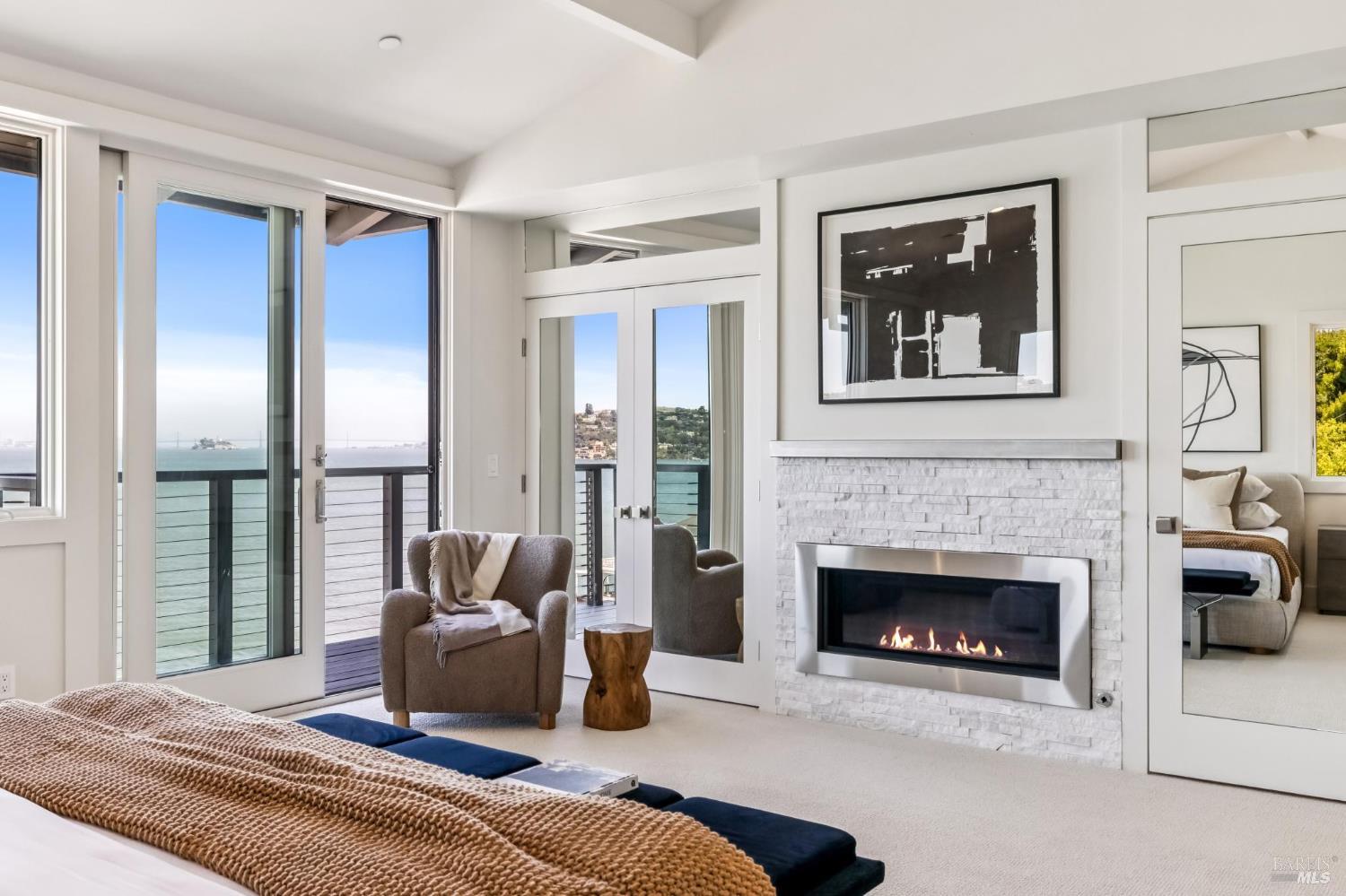 4 Bulkley Ave