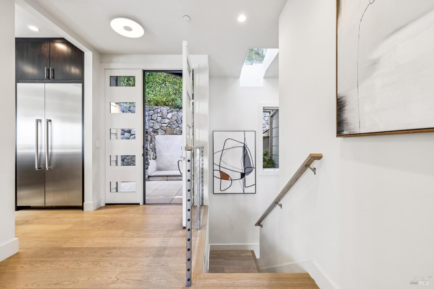 4 Bulkley Ave