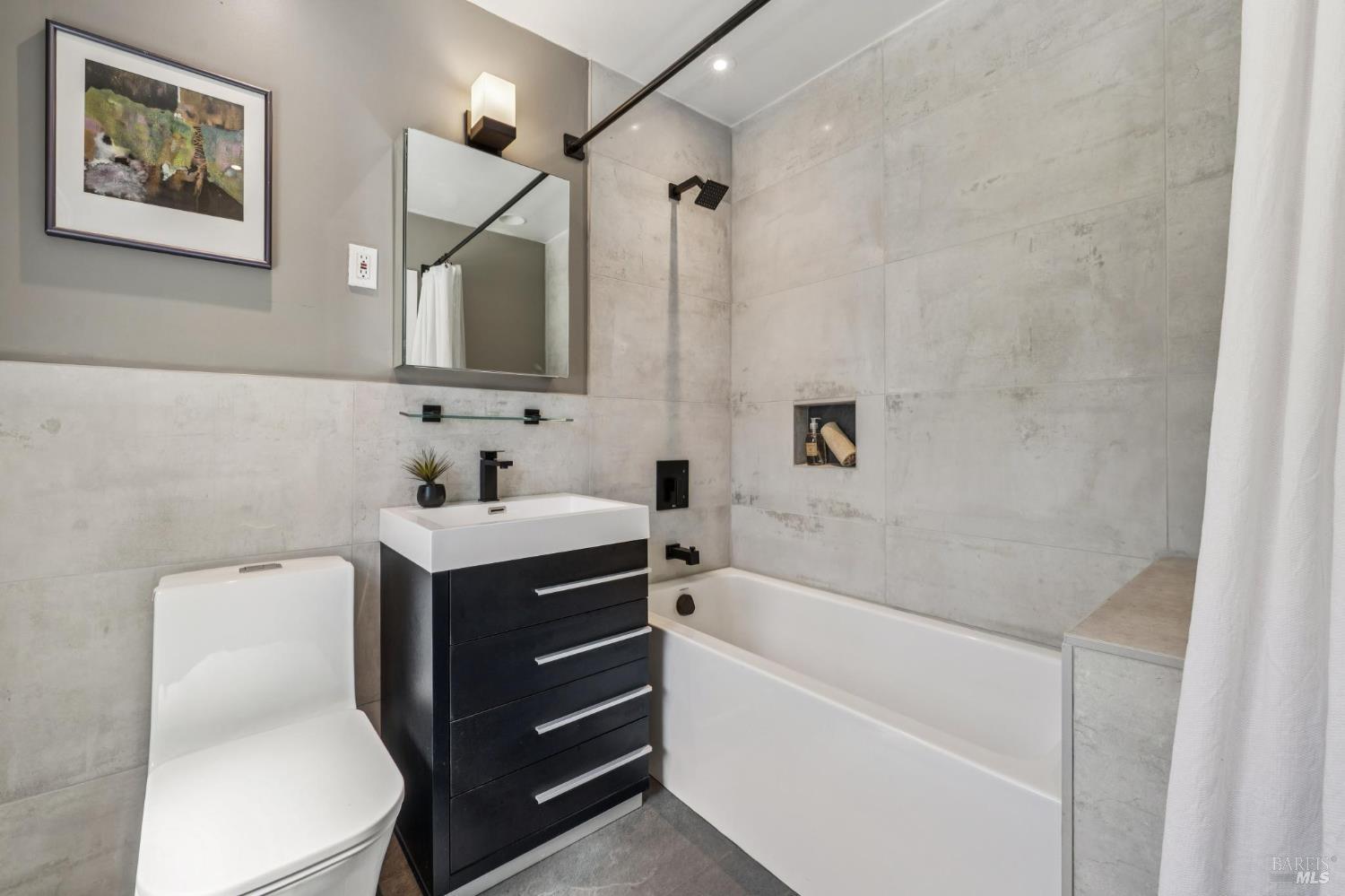 31 Irving Dr