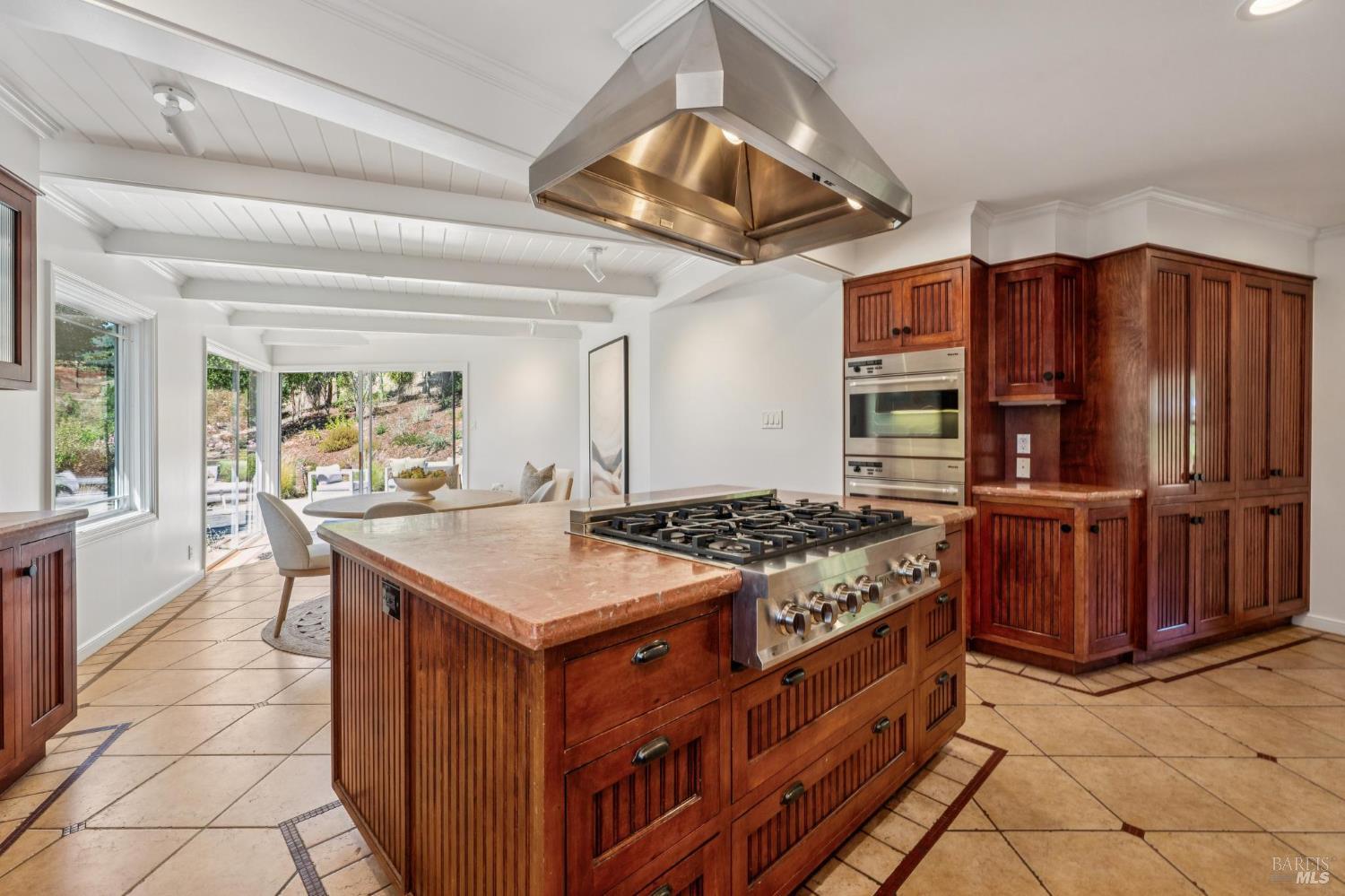 31 Irving Dr