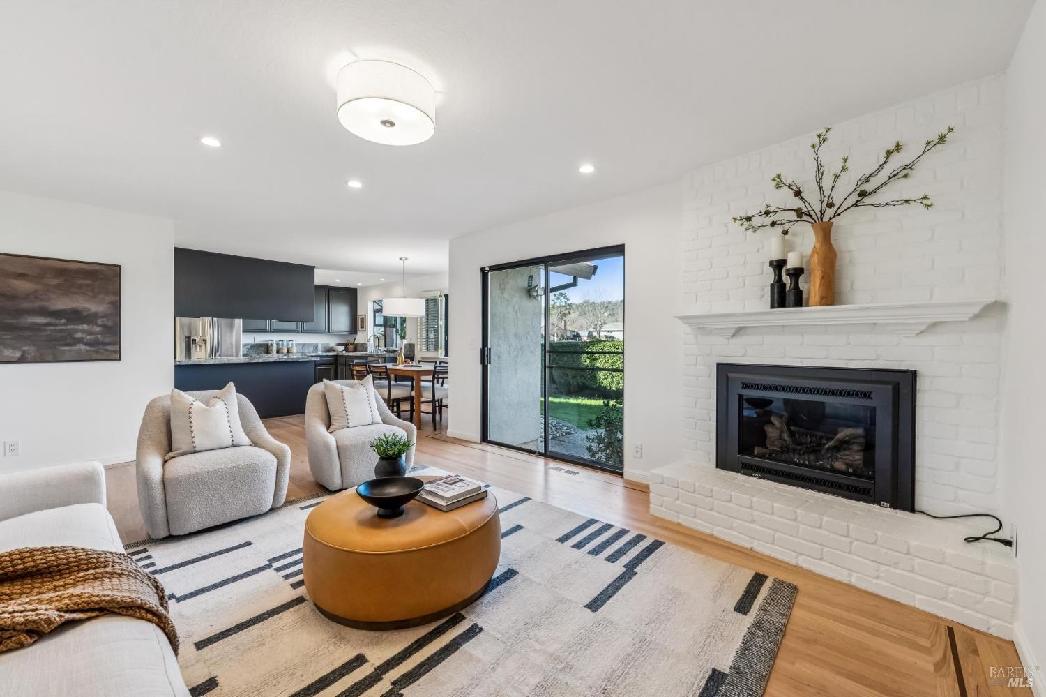 Peaceful Cul-de-Sac Location in Coveted Neighborhood