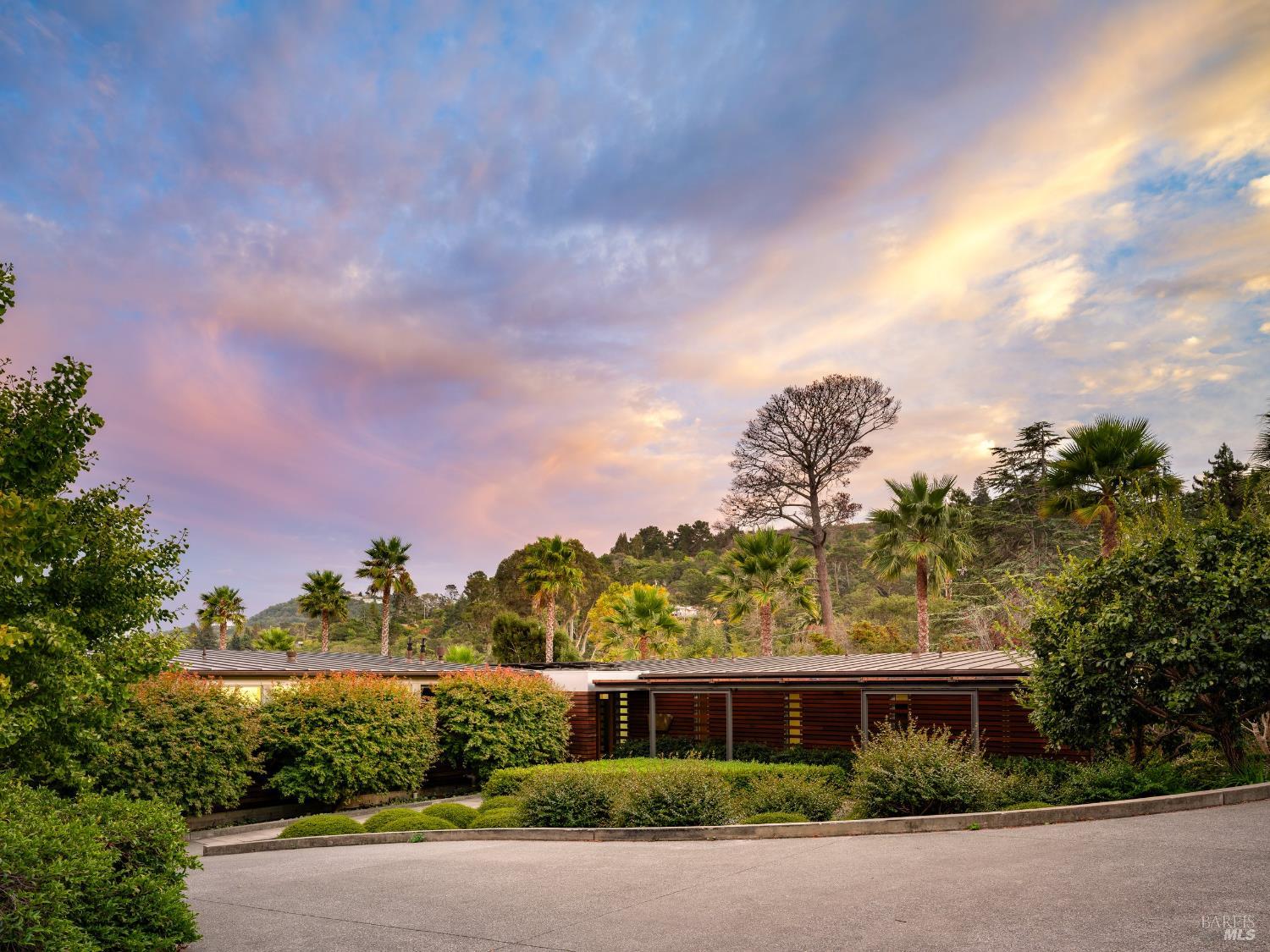 36 Old Landing Road