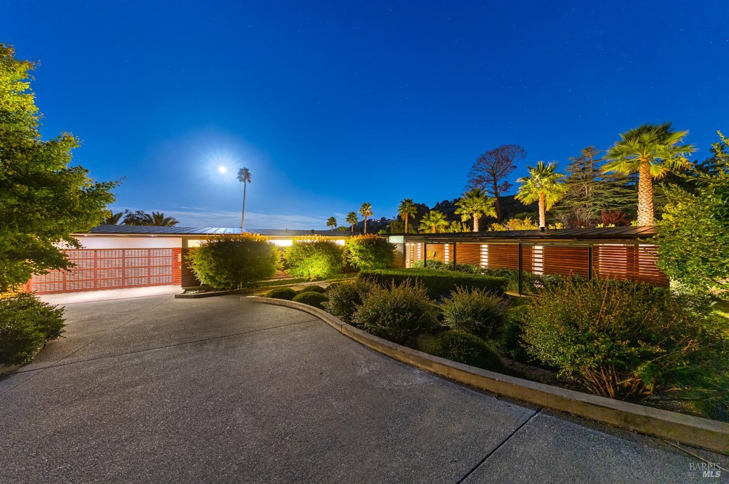 36 Old Landing Road