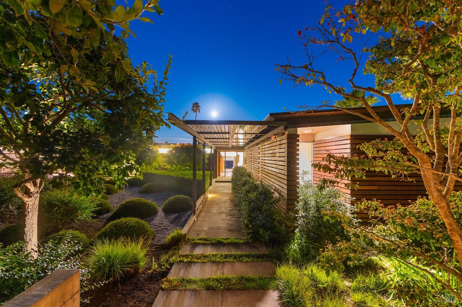 36 Old Landing Road