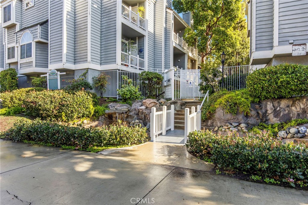 8500 Falmouth Avenue Unit: 3110