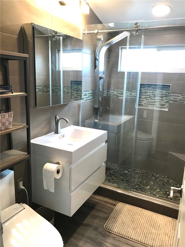 1729 Craigton Avenue