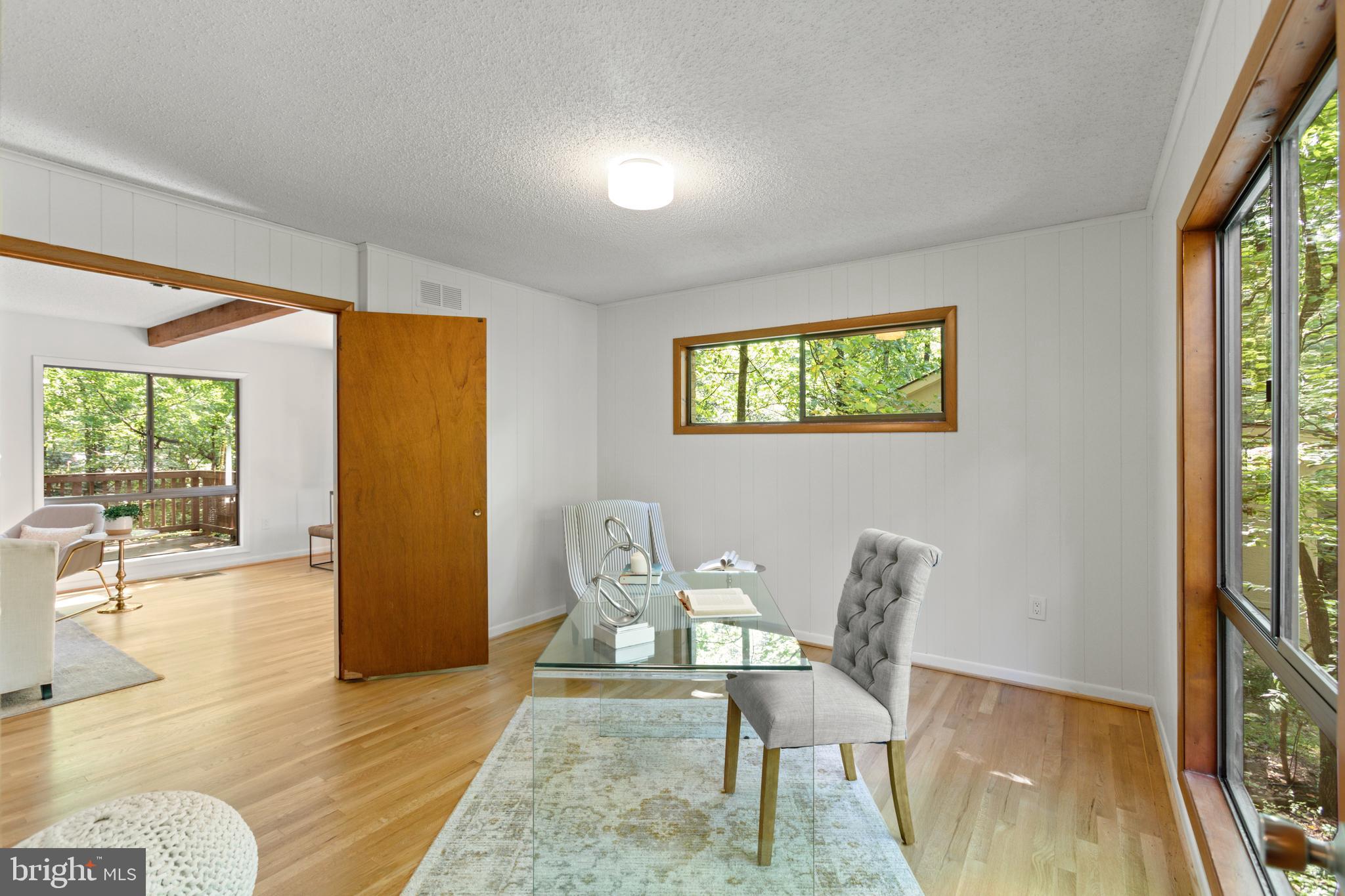 2103 Lirio Ct